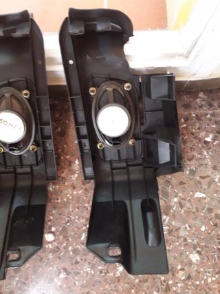 Bandeja trasera con altavoces de origen seat TDI