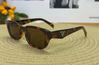 Gafas de sol Prada Tortoise