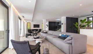 Chalet en alquiler en Las Brisas en Marbella