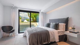 Chalet en alquiler en Las Brisas en Marbella