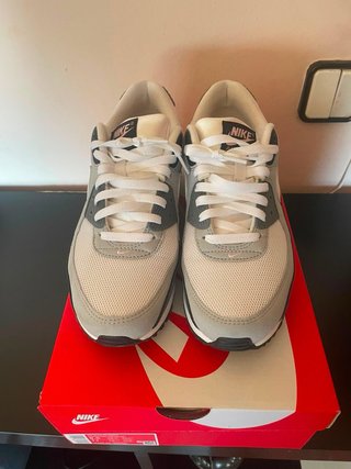 Nike Air Max 90 Hombre Gris Blanco