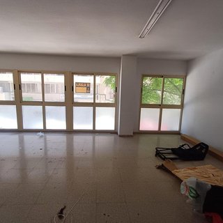 Local comercial en alquiler en Benalúa en Alicante