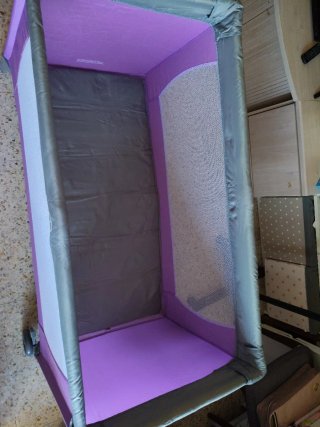Cuna de viaje plegable