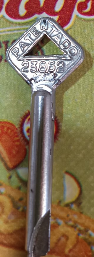 Llave y bombín antiguo