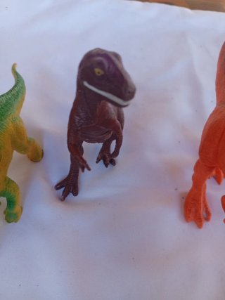Lote dinosaurios silicona para jugar