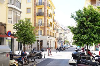 Local comercial en alquiler en Los Remedios en Sevilla