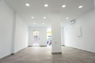 Local comercial en alquiler en Los Remedios en Sevilla