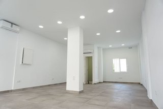 Local comercial en alquiler en Los Remedios en Sevilla