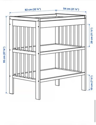 Cambiador de bebé blanco IKEA.