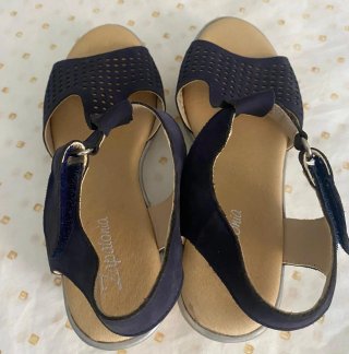 Sandalias cuña Zapatos azul y beige