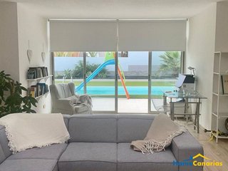 Chalet en venta en Caleta de Fuste en Antigua