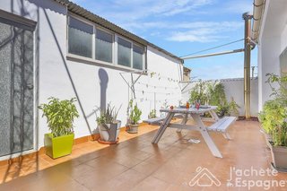 Casa adosada en venta en Caudete