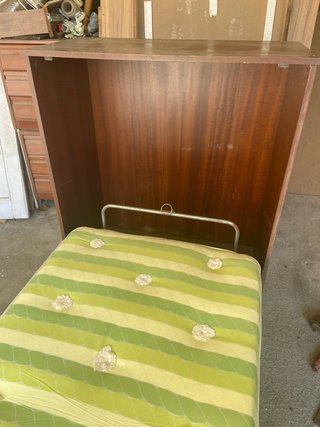 Mueble cama madera buen estado