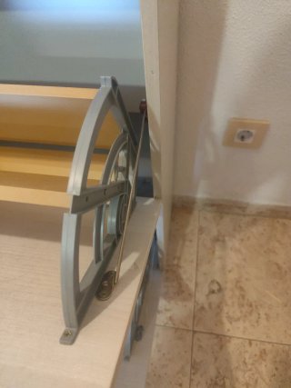 Mueble zapatero blanco y gris con cristal