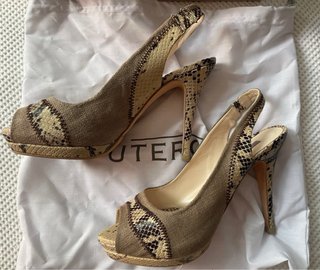 Zapato Peep Toe Uterqüe Beige y Marrón