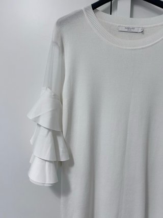 Vestito Paperplace bianco con maniche a volant