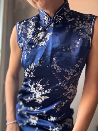 Vestido Y2K Satén Azul Estampado Floral