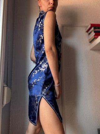 Vestido Y2K Satén Azul Estampado Floral