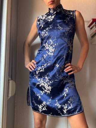 Vestido Y2K Satén Azul Estampado Floral