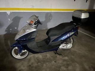 Daelim SN 125 Scooter 1999