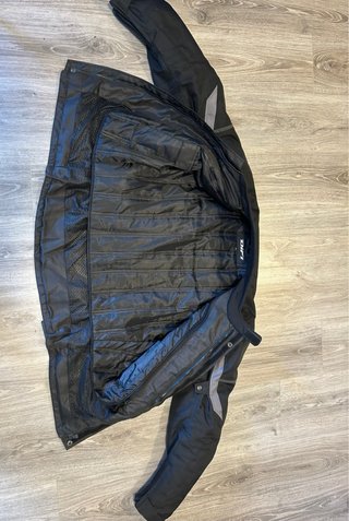 Chaqueta y 2 Cascos Moto LS2