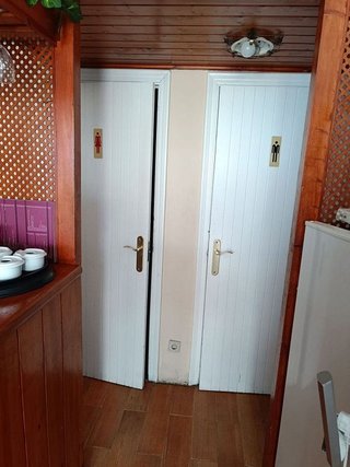 Bar en alquiler en Puerto Banús en Marbella