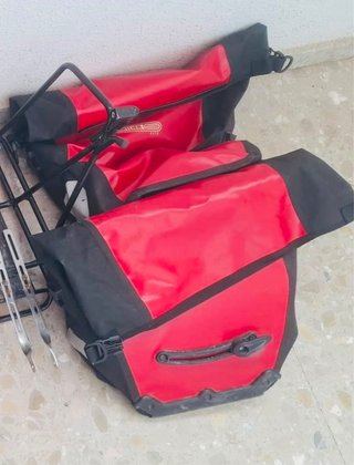 Pack Alforjas Ortlieb Rojo y Negro + portaequipaje