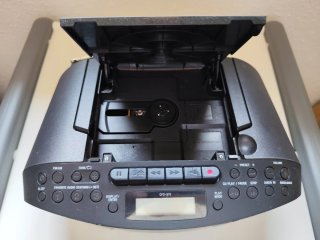 Radio Cassette CD Sony