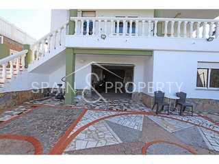 Chalet en venta en Monserrat