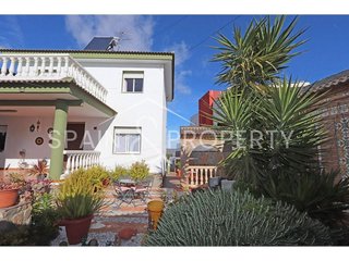Chalet en venta en Monserrat
