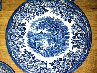 Vajilla Churchill Inglesa Azul y Blanca