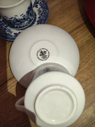 Vajilla Churchill Inglesa Azul y Blanca