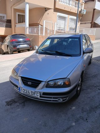 Hyundai Elantra 2004