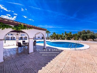 Casa en venta en Crevillent