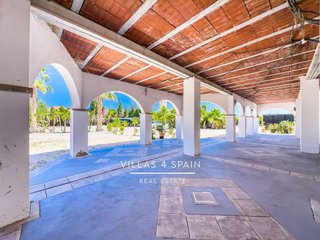 Casa en venta en Crevillent