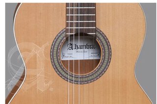 Guitarra Clásica Alhambra Z-Nature + Funda