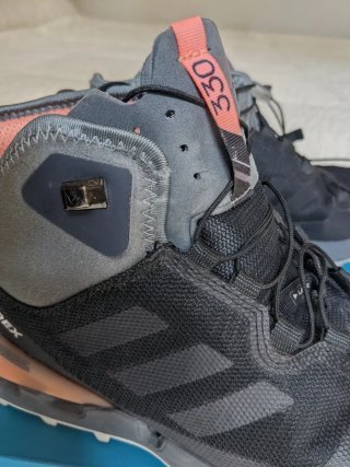 Zapatillas de montaña Adidas Terrex