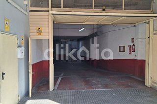 Garaje en venta en Centre en Cornellà de Llobregat