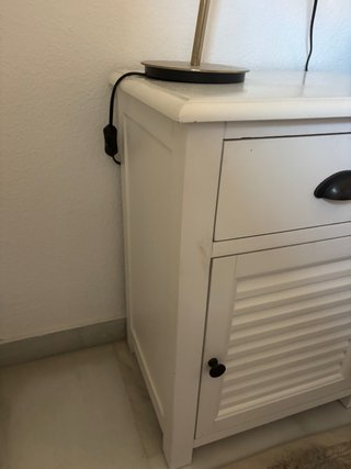 Mesita de noche Maisons du Monde blanca