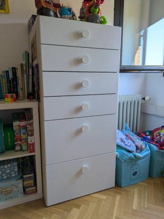 Cómoda infantil Ikea