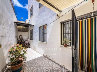 Casa adosada en venta en Fortuna