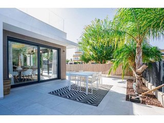 Chalet en venta en Dolores