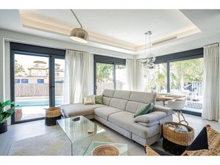 Chalet en venta en Dolores
