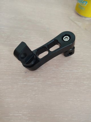 Juego de clavijas reposapiés moto
