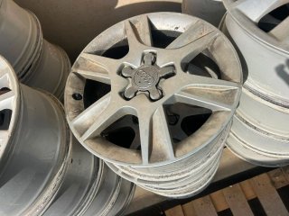 4 Llantas Audi original