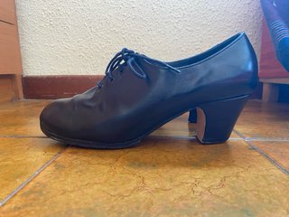 Zapatos de flamenco negros piel