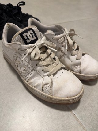 Lote 6 Zapatillas DC Shoes Talla 8.5 “Vintage”