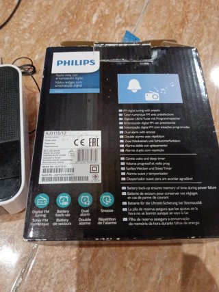 Radio Reloj Despertador Philips Negro y Blanco