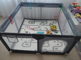Parque infantil Cozynest 1,25x1,25 + colchoneta