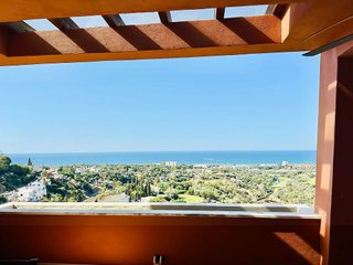 Ático en venta en El Rosario-Ricmar en Marbella